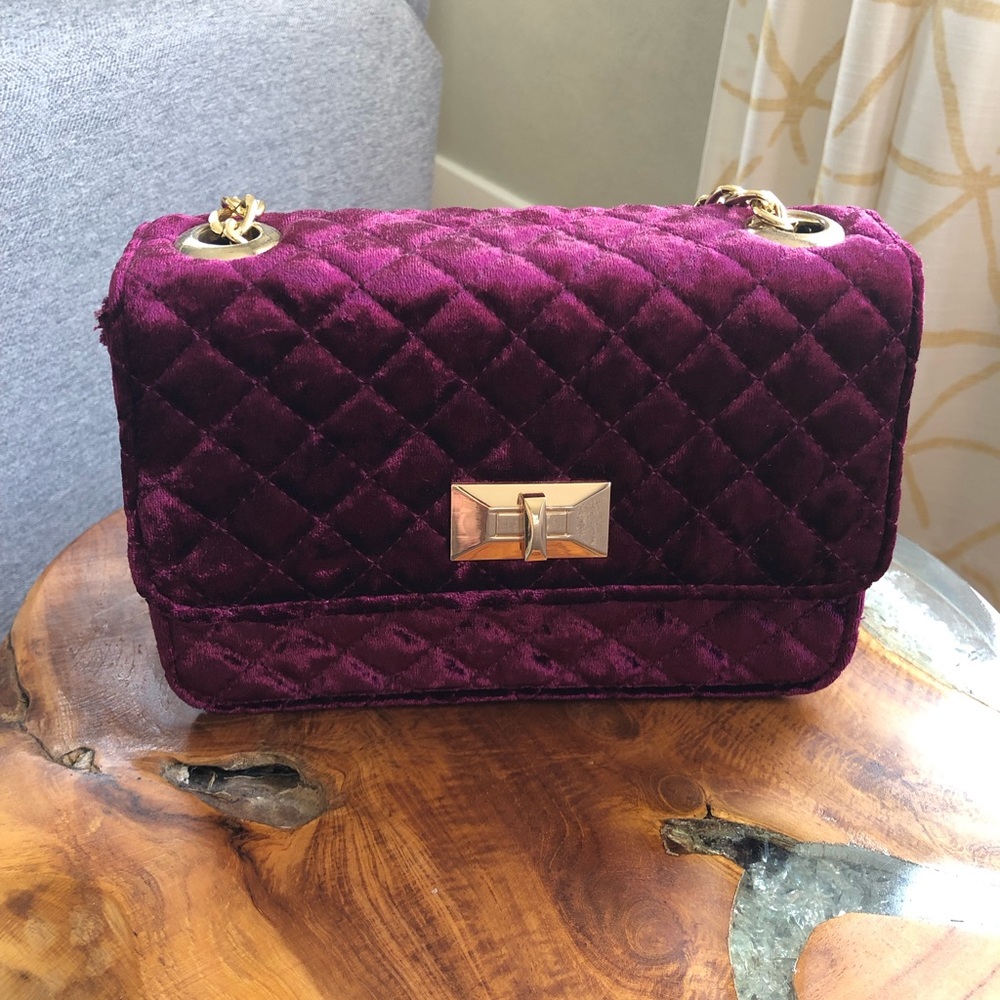 Quilted crossbody - Picture 2 of 6